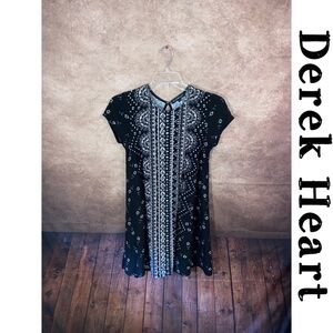 Derek Heart dress-Black w/white patterns RN# 94829-women’s medium-EUC!